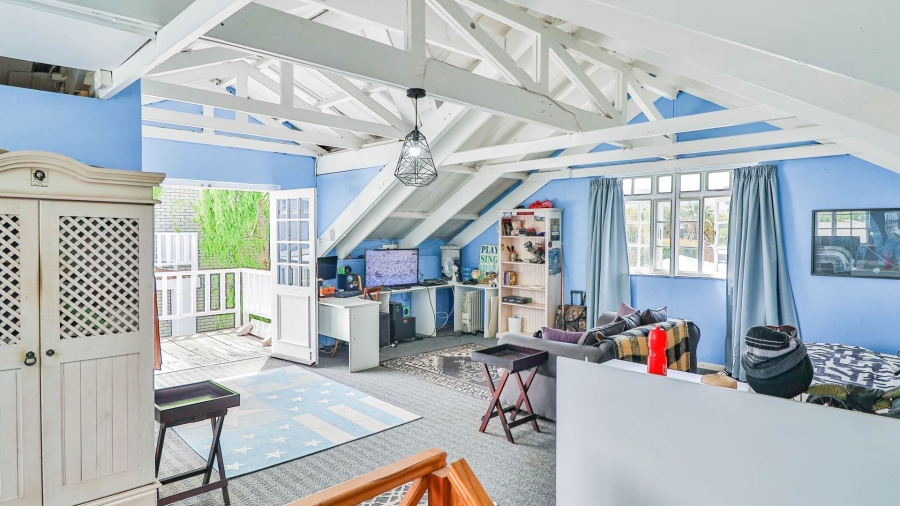 4 Bedroom Property for Sale in Kleinmond Western Cape